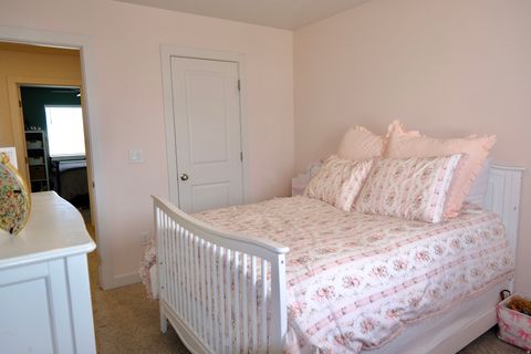 Tiny photo for 2032 S 1955 W, Woods Cross, UT 84087 (MLS # 2145328)