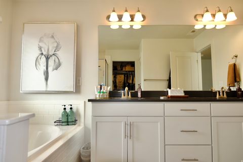 Tiny photo for 2032 S 1955 W, Woods Cross, UT 84087 (MLS # 2145328)