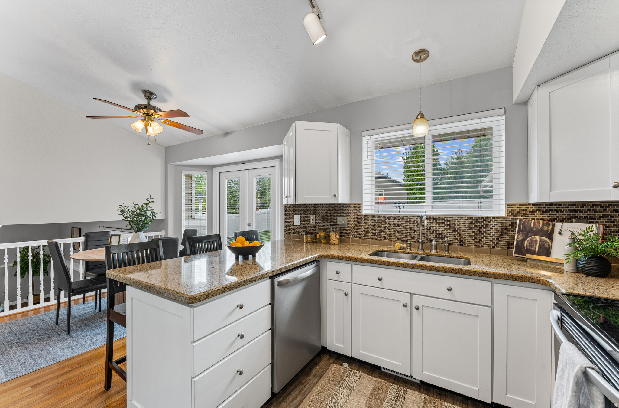 LARK MEADOWS - Residential