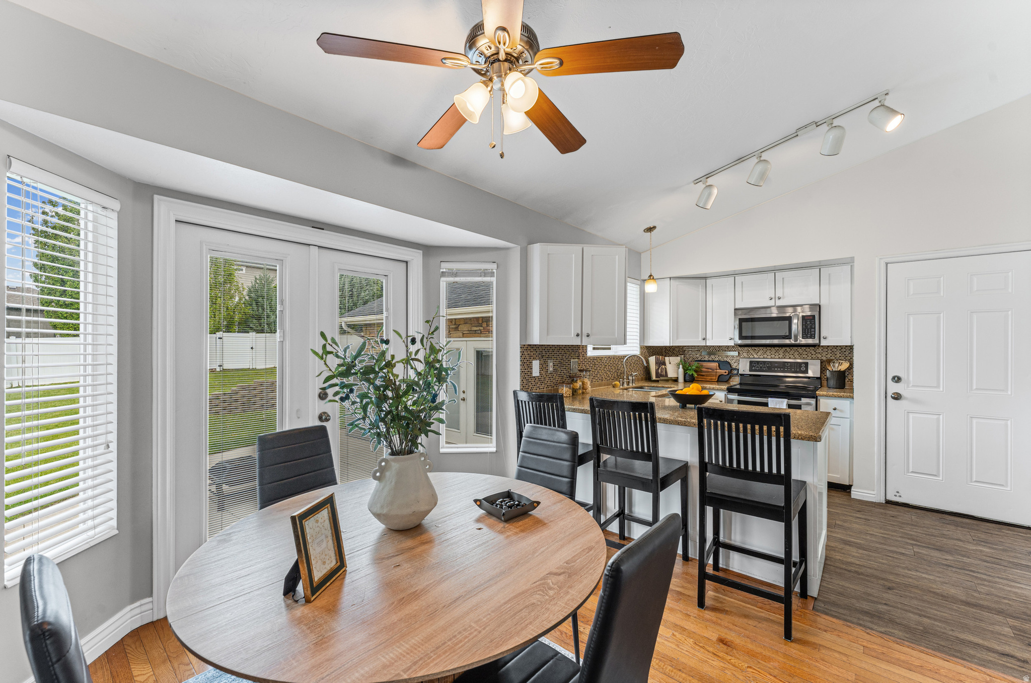 LARK MEADOWS - Residential