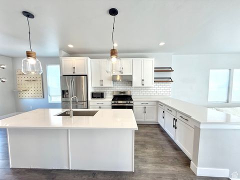 Tiny photo for 1022 W PAINTED HORSE LN, Bluffdale, UT 84065 (MLS # 2119165)