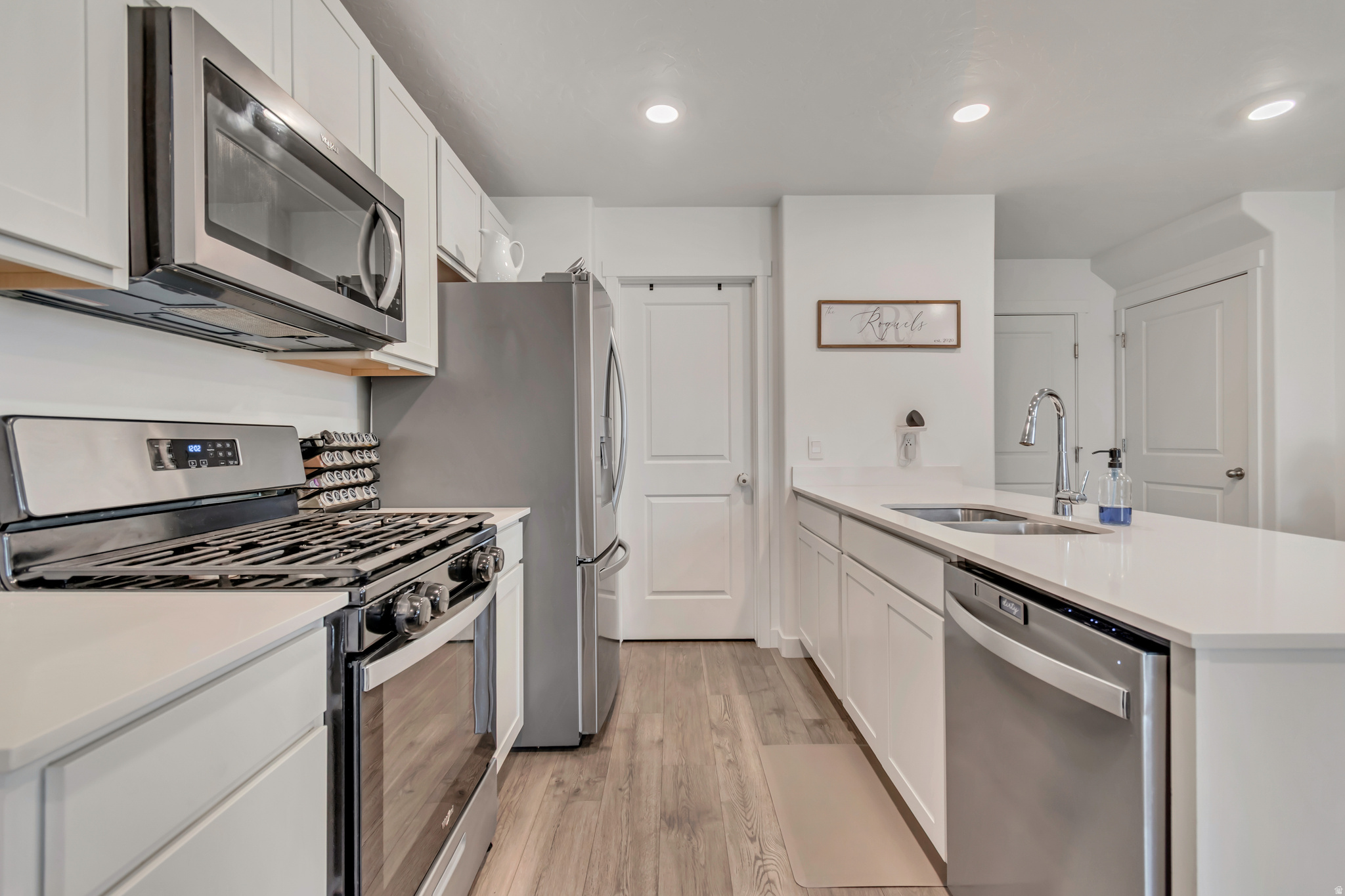 RIDGE - Residential