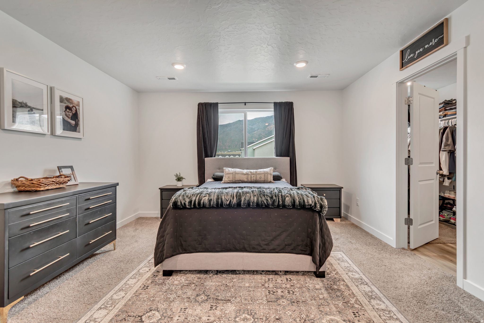 RIDGE - Residential