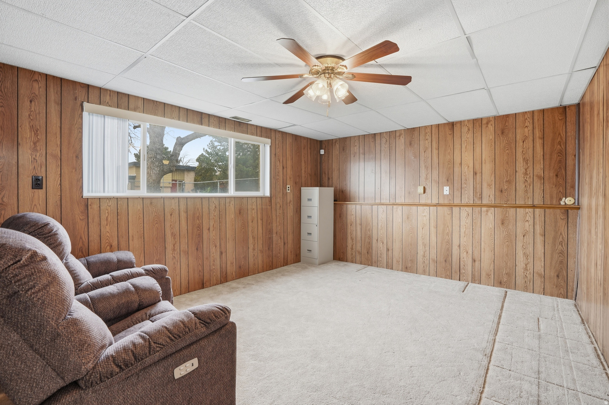 LYNNWOOD ACR - Residential