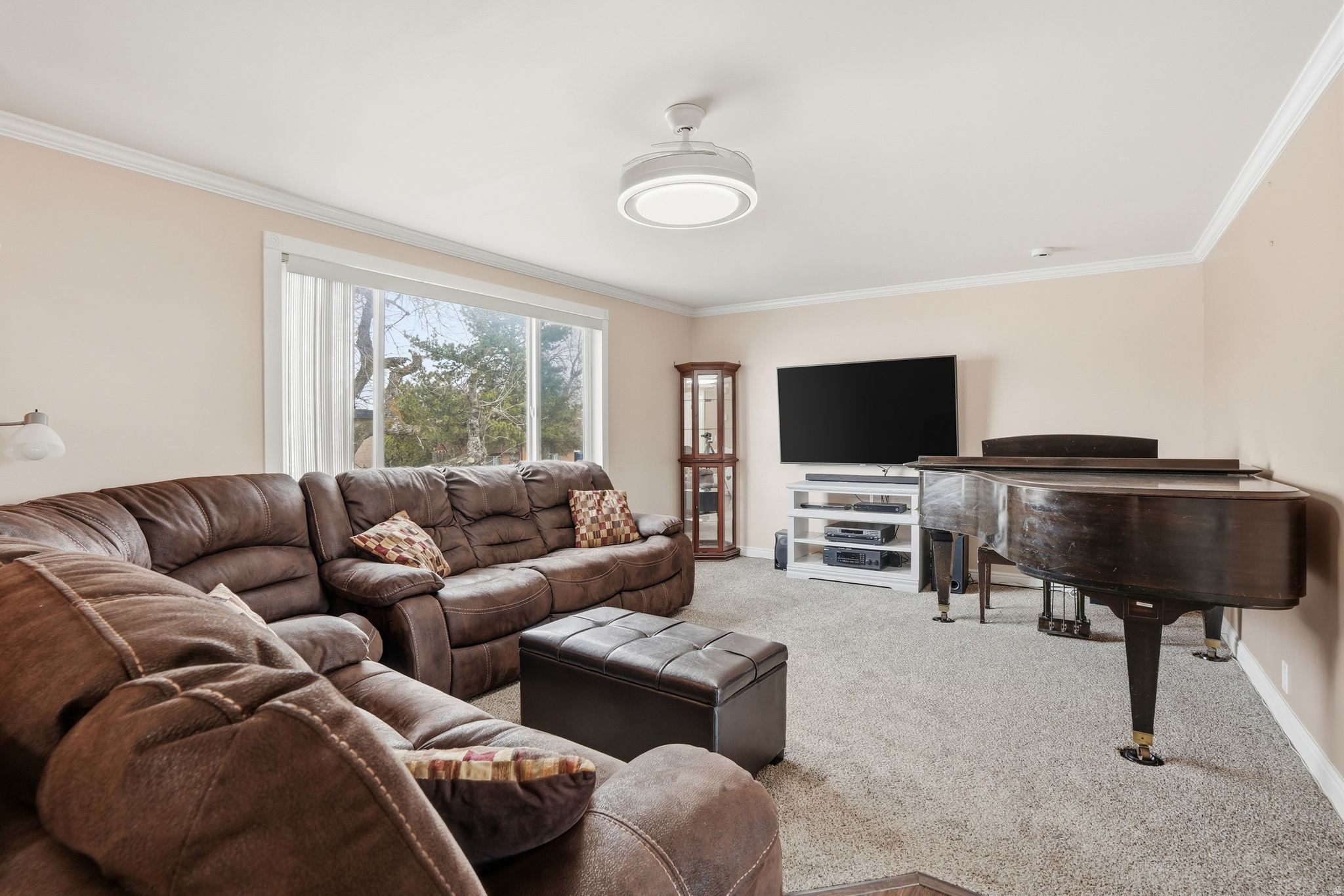 LYNNWOOD ACR - Residential