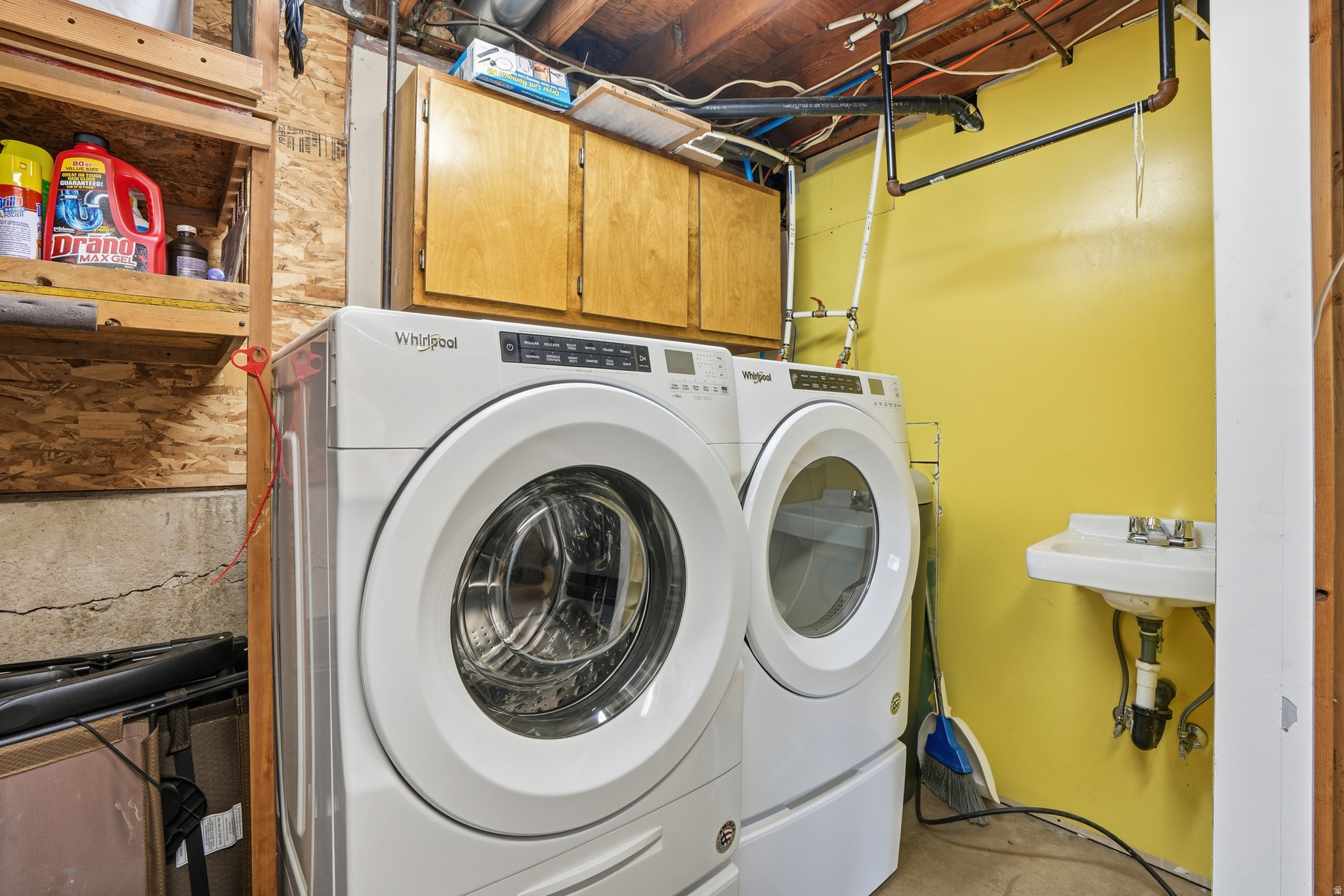 LYNNWOOD ACR - Residential