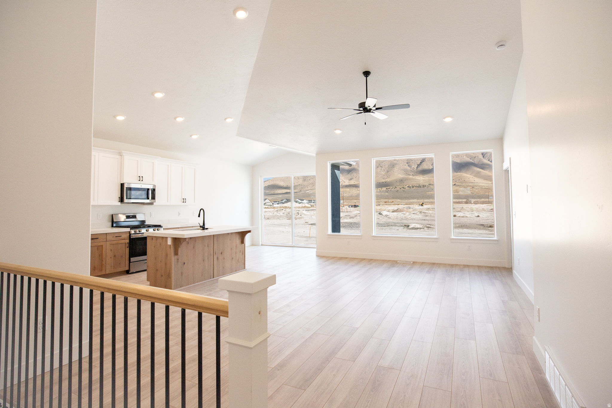 PARKWAY FIELDS SINGLES 2 - Residential