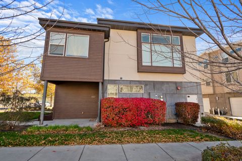 Tiny photo for 1001 W ROOFTOP DR, Midvale, UT 84047 (MLS # 2121556)