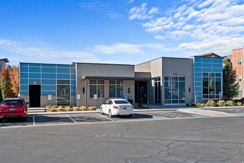 Tiny photo for 1001 W ROOFTOP DR, Midvale, UT 84047 (MLS # 2121556)