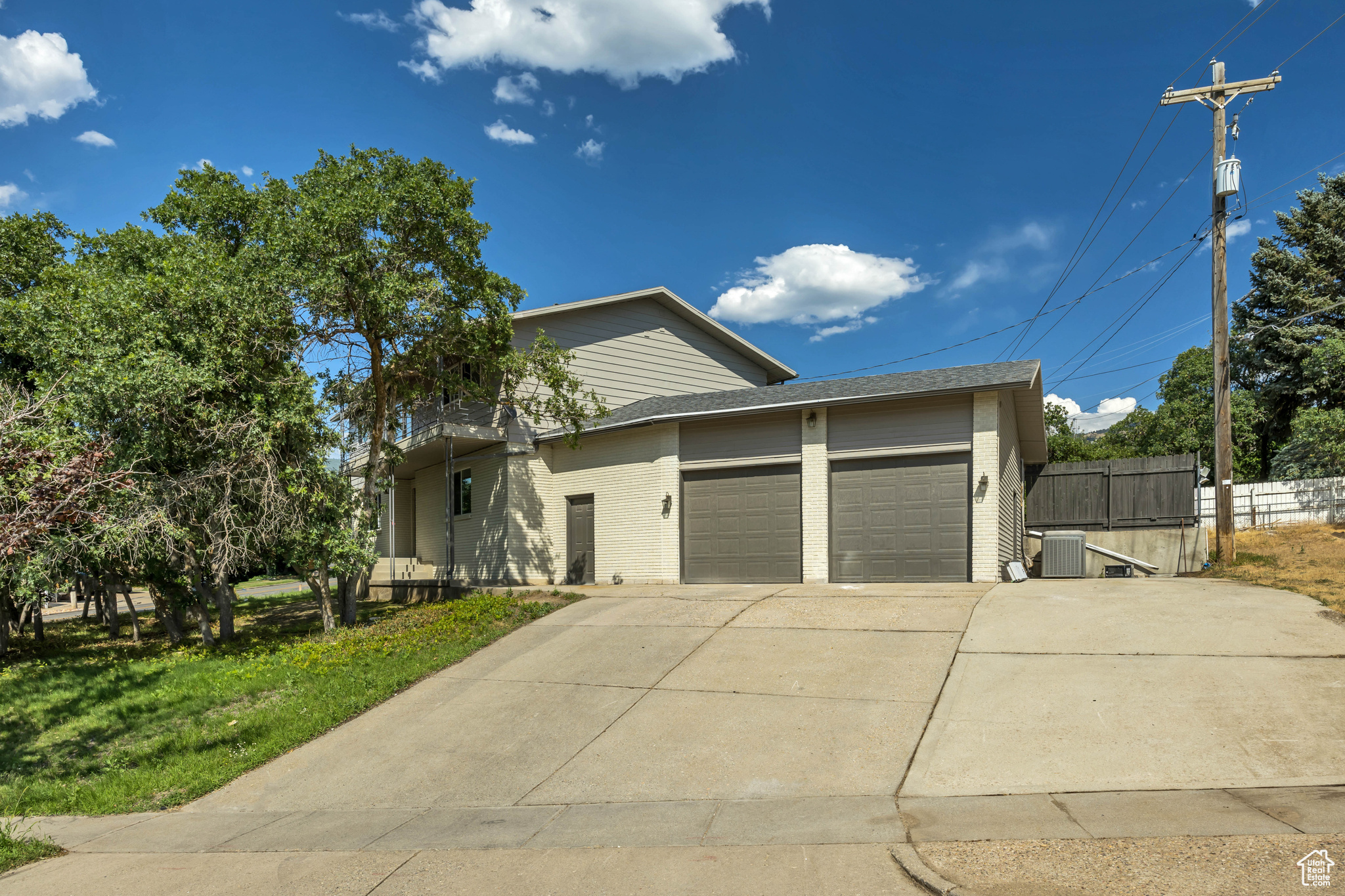MILL CREEK HEIGHTS - Residential