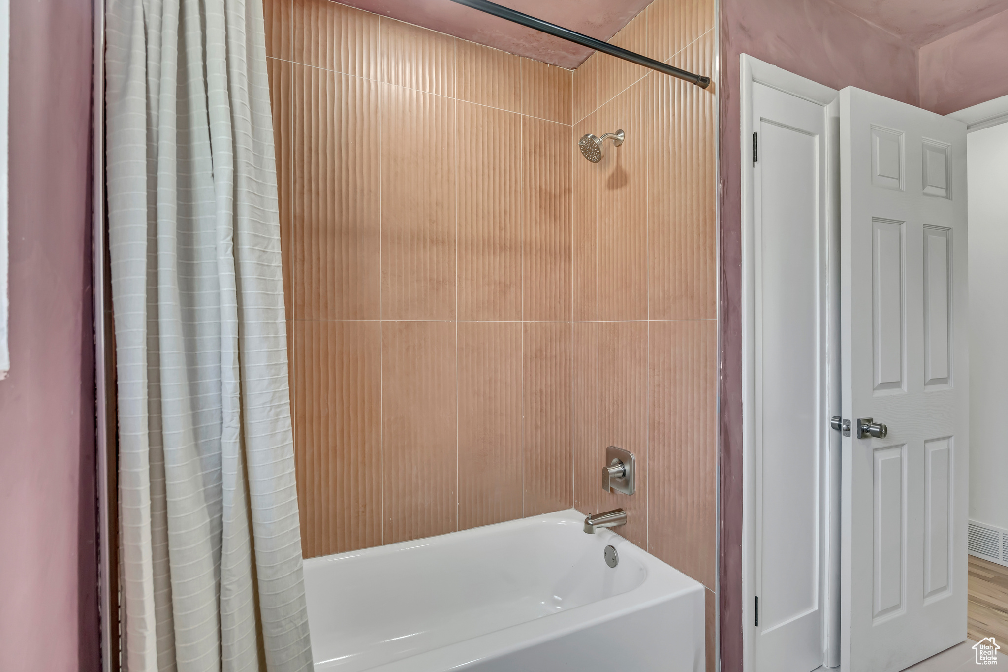 MILL CREEK HEIGHTS - Residential