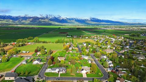 Tiny photo for 3923 HILLSIDE DR, Nibley, UT 84321 (MLS # 2128302)