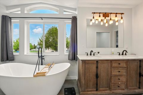 Tiny photo for 3923 HILLSIDE DR, Nibley, UT 84321 (MLS # 2128302)