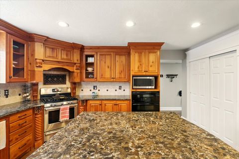 Tiny photo for 3923 HILLSIDE DR, Nibley, UT 84321 (MLS # 2128302)