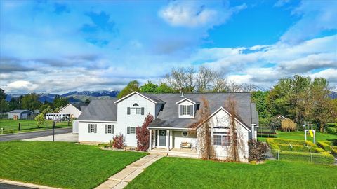 Tiny photo for 3923 HILLSIDE DR, Nibley, UT 84321 (MLS # 2128302)