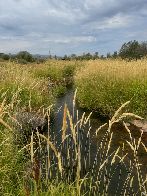 WOODLAND ESTATES - Land
