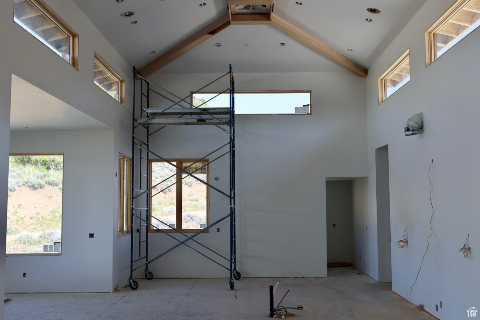 RED LEDGES - Residential