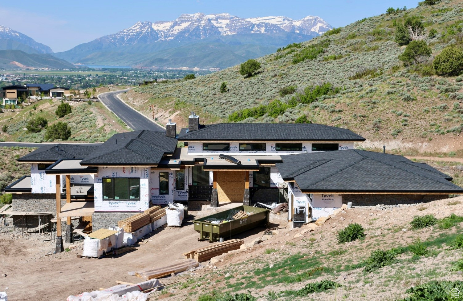 RED LEDGES - Residential