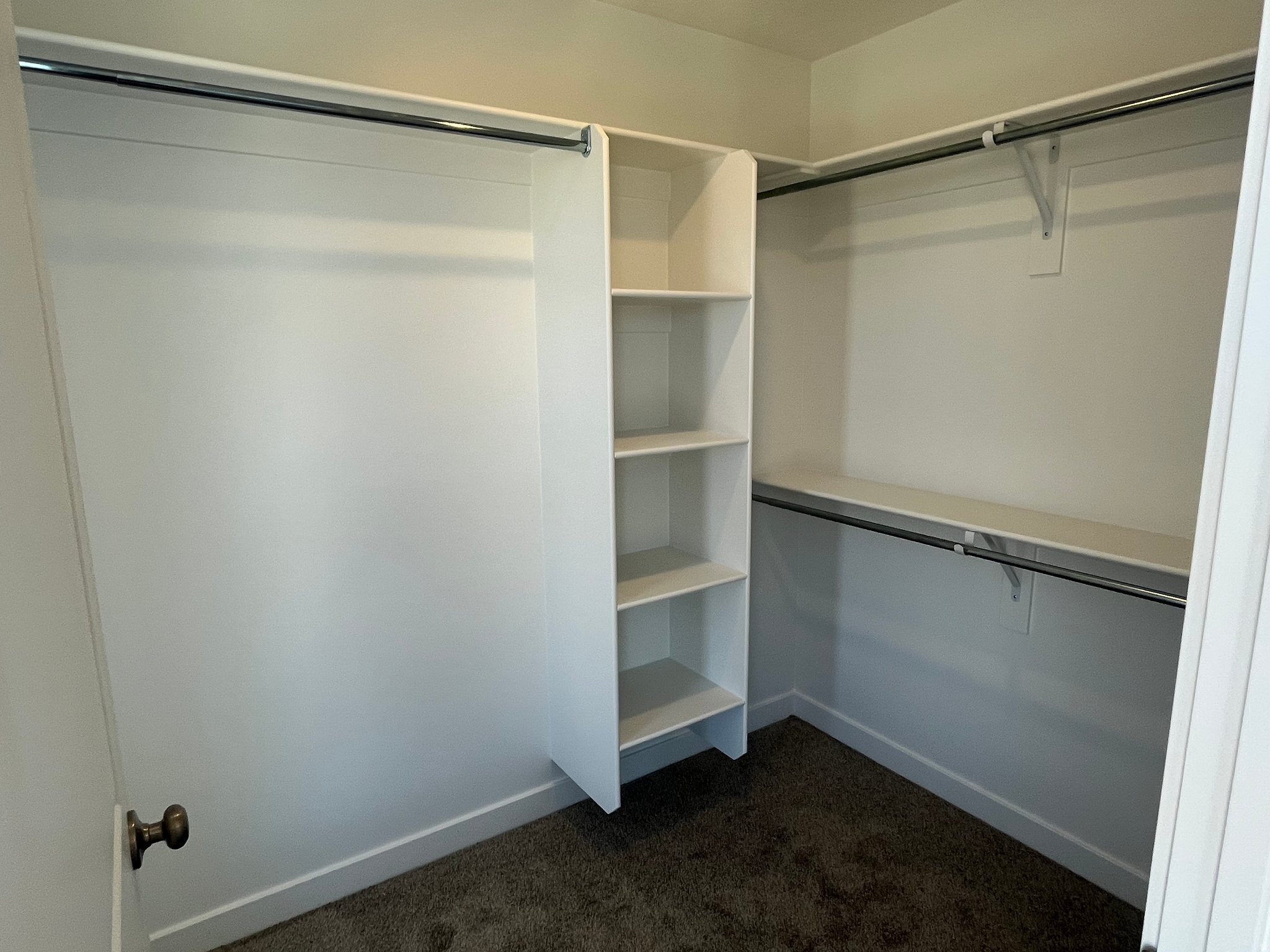 DAYBREAK - Residential