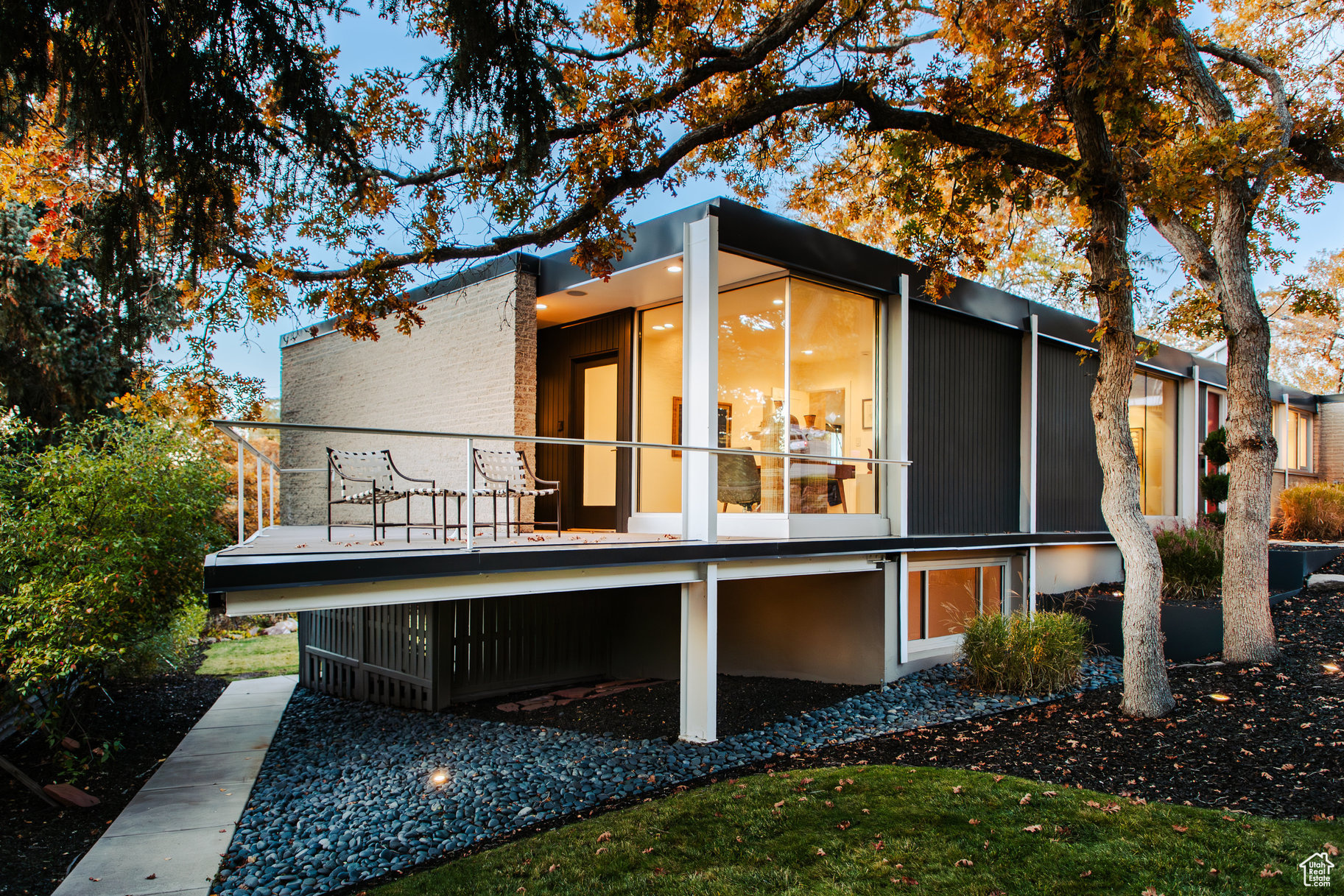 INDIAN HILLS - Residential