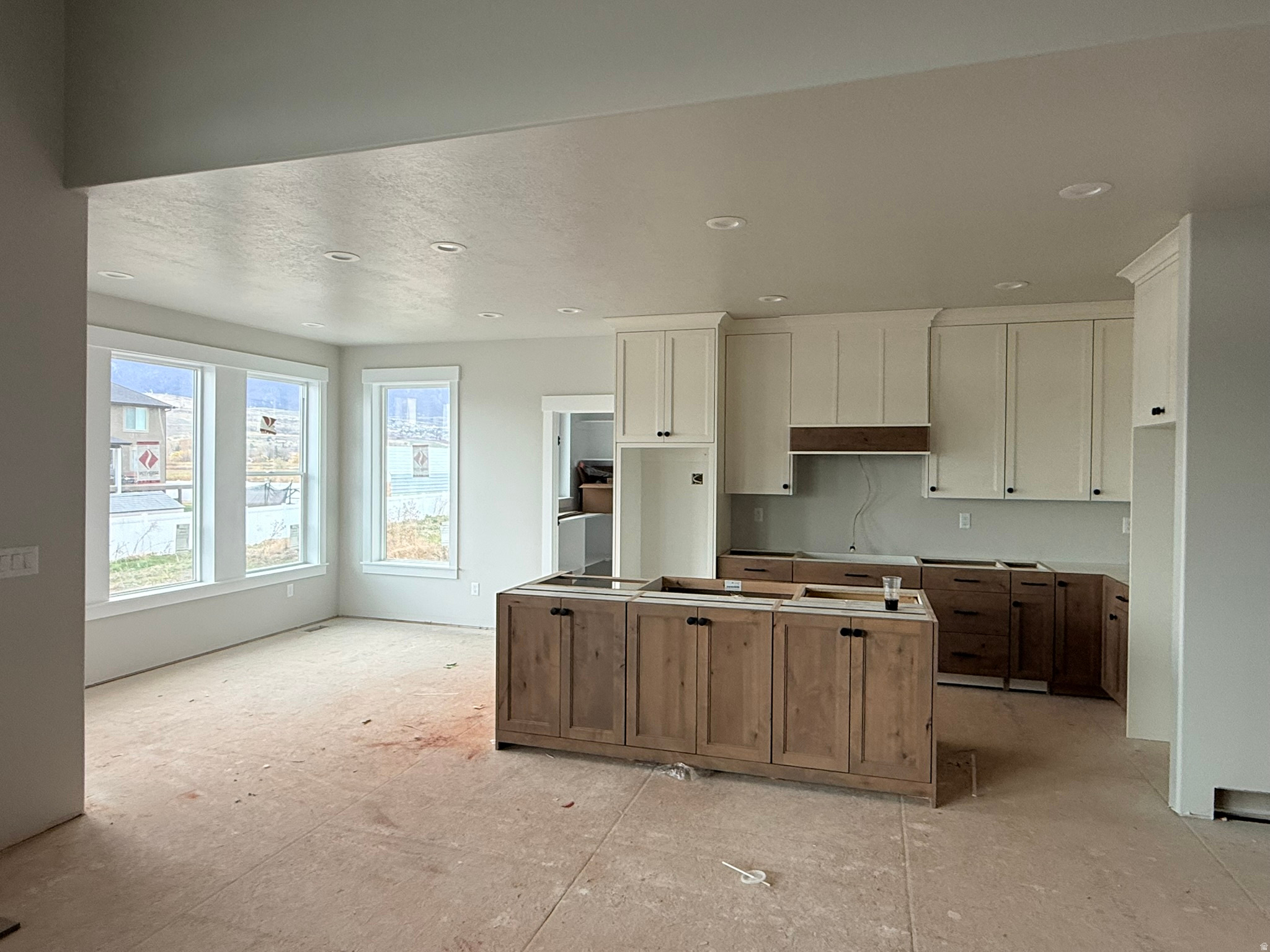 HAPPY DAYS - Residential