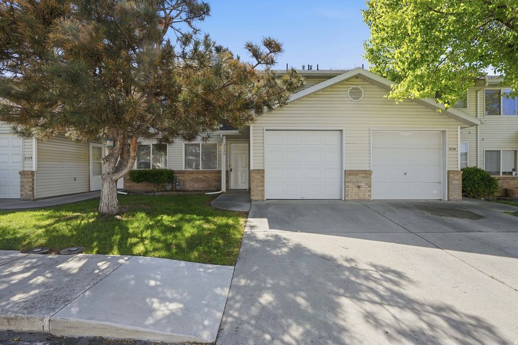 Photo of 3134 S BUENA VERDE LN, Magna, UT 84044 (MLS # 2155195)