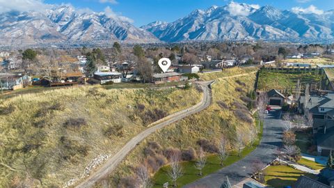 Tiny photo for 1325 E MILNE LN, Cottonwood Heights, UT 84047 (MLS # 2126447)