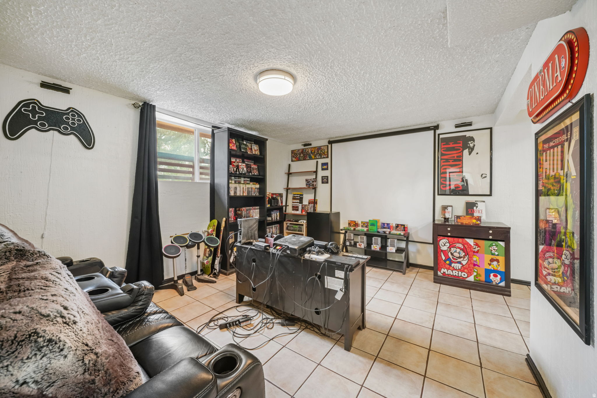 COLONY SOUTH - Residential
