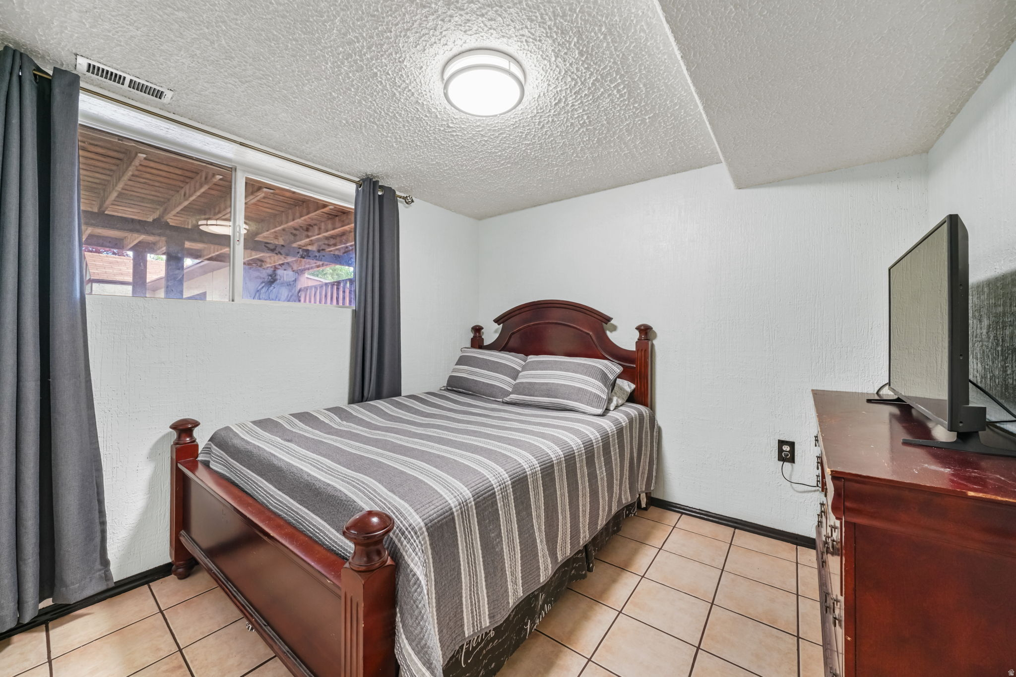 COLONY SOUTH - Residential