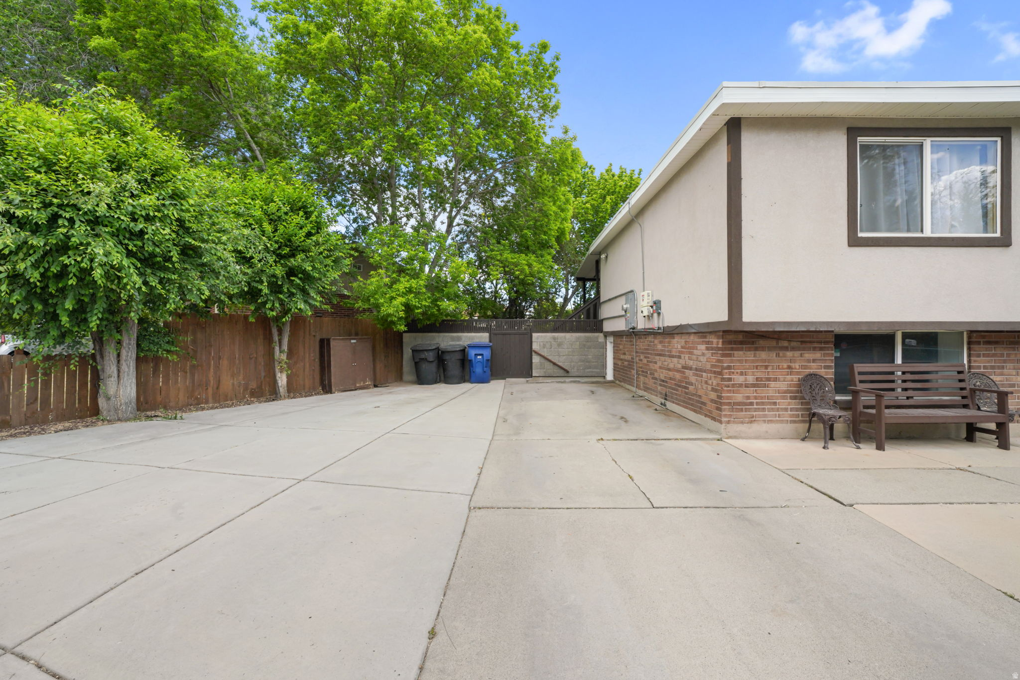 COLONY SOUTH - Residential