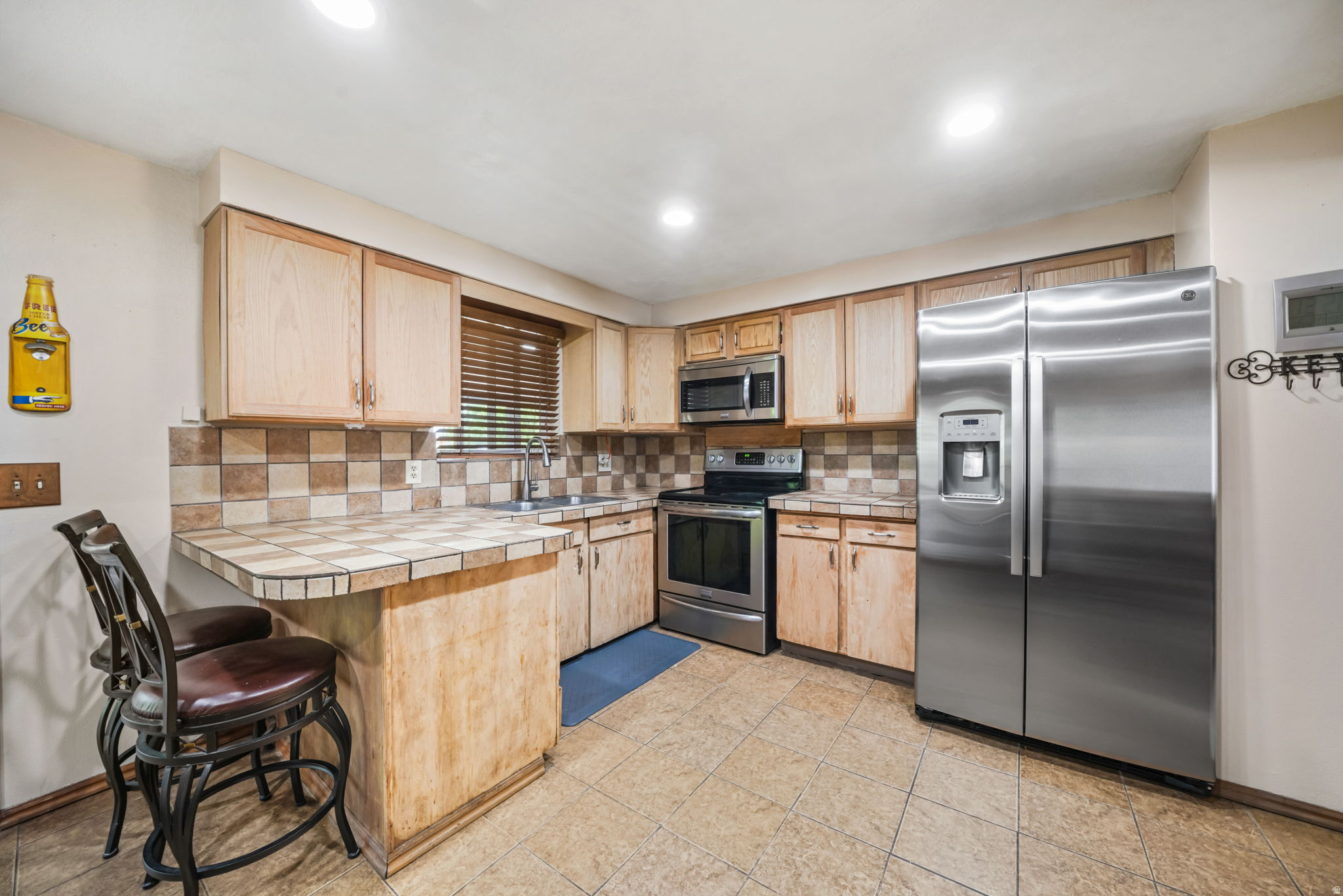 COLONY SOUTH - Residential