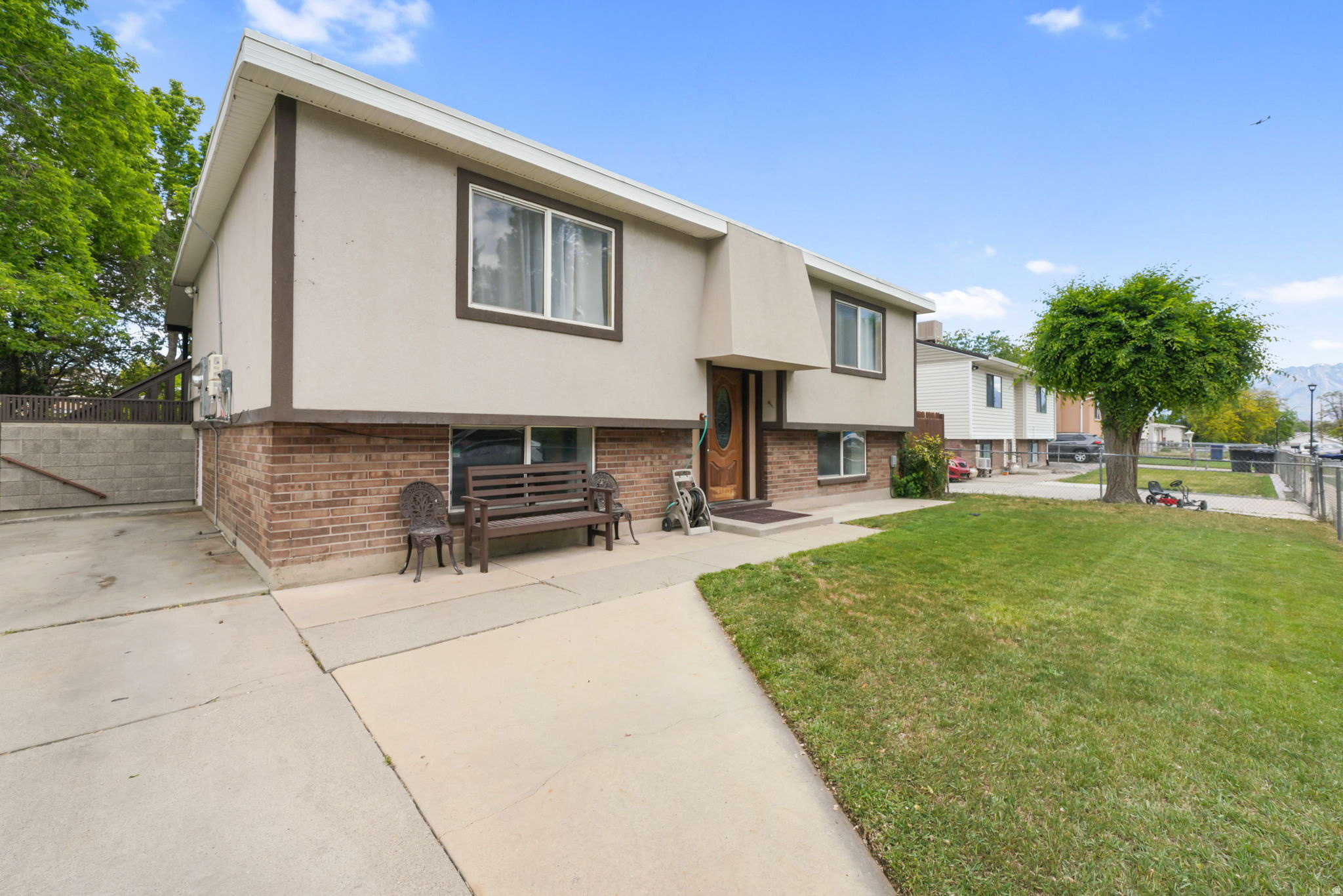COLONY SOUTH - Residential
