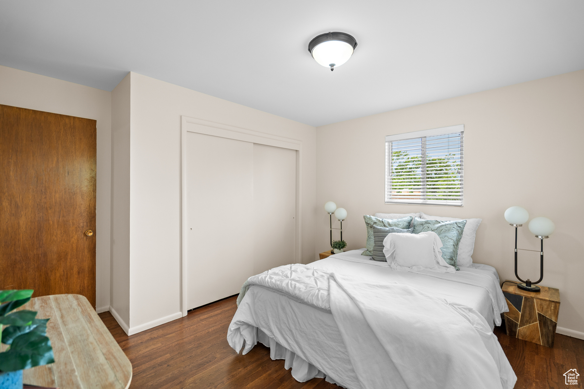MILL CREEK HEIGHTS S - Residential