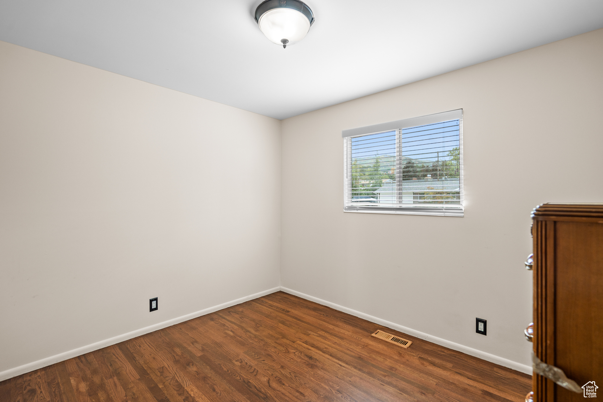 MILL CREEK HEIGHTS S - Residential