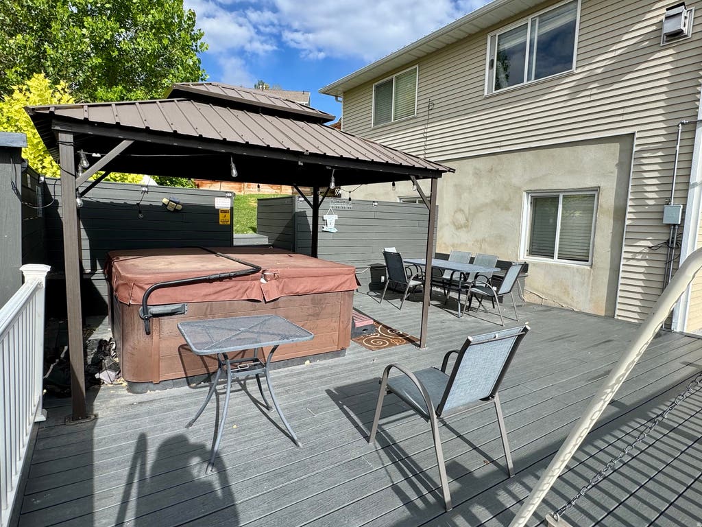 Photo of 911 N BLACKBERRY DR #17, Garden City, UT 84028 (MLS # 2181411)
