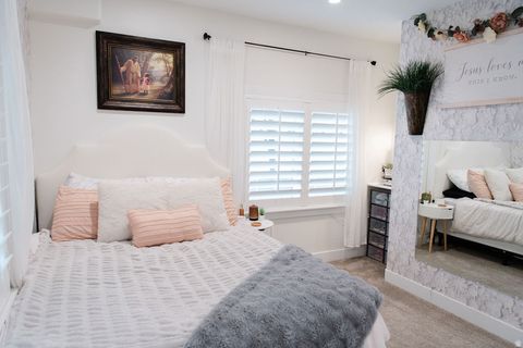 Tiny photo for 745 E MAPLE ST, Mapleton, UT 84664 (MLS # 2139581)