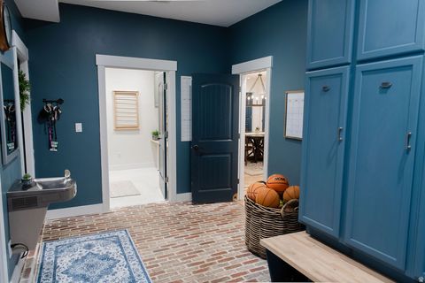 Tiny photo for 745 E MAPLE ST, Mapleton, UT 84664 (MLS # 2139581)