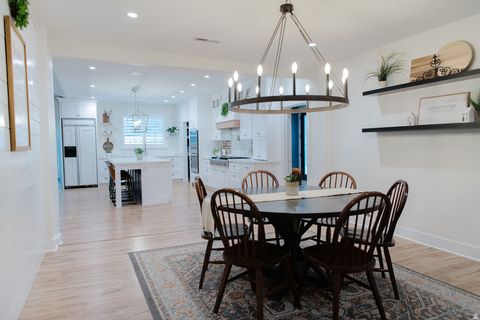 Tiny photo for 745 E MAPLE ST, Mapleton, UT 84664 (MLS # 2139581)