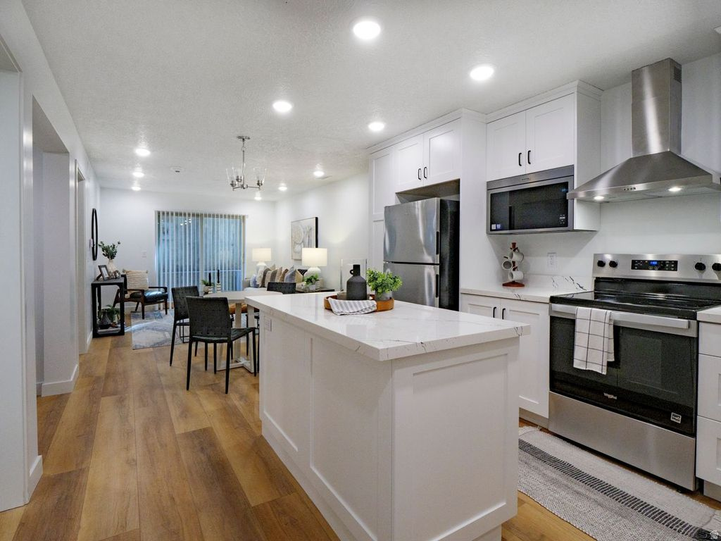 INCLINE TERRCE - Residential