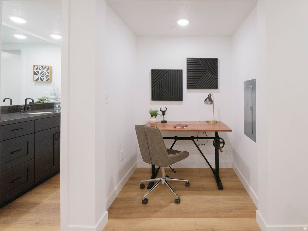 INCLINE TERRCE - Residential