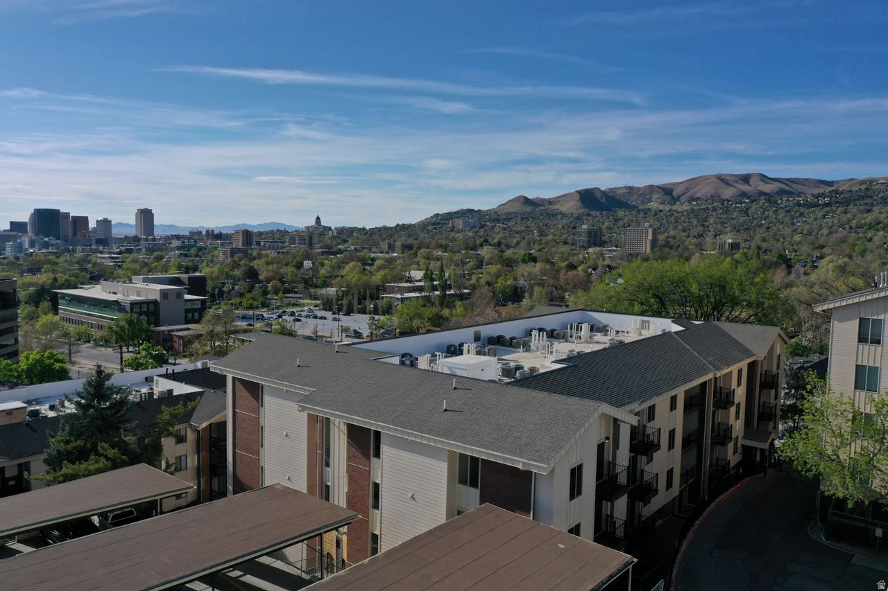 INCLINE TERRCE - Residential