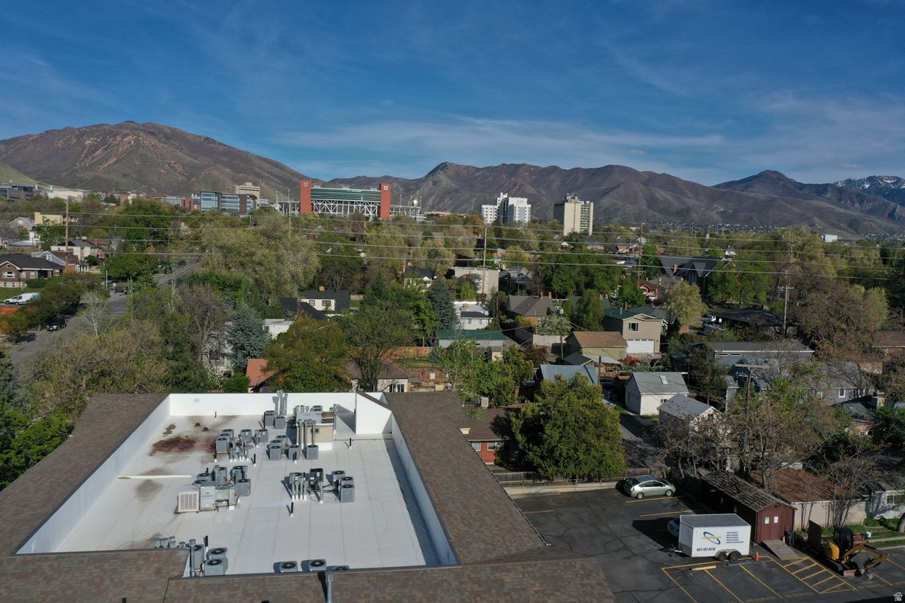 INCLINE TERRCE - Residential