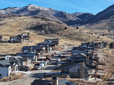 Tiny photo for 4349 E HOWE DR #241, Eden, UT 84310 (MLS # 2126812)