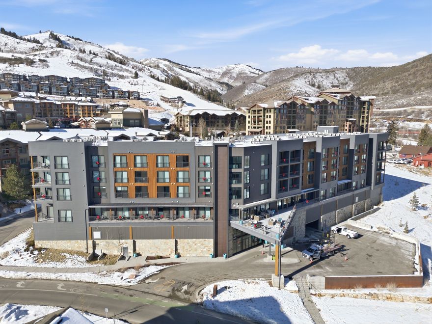 Located in the heart of Canyons Village, this Canyon Haus/Yotel Pad is just steps from the Red Pine Gondola to enjoy skiing / snowboarding during the winter season and easy access to the Hiking and Biking trails in the Summer. The property is efficiently designed use of spaces and maximizes the entire unit. Comes fully furnished with transformable, Italian-made furniture down to the heated towel bars in the bathroom and utensils in the kitchen. The feature TV & tech wall, quartz countertops, stainless steal appliances, and 9ft ceilings.You will live the  style being contemporary modern with natural materials, with oversized windows to frame your view. Amenities include indoor/outdoor social spaces, fireside lounge, pool, hot tubs, kids room, games room, express grocery, fitness with steam room, valet parking, and ski valet.This location let's you enjoy the Village with dining, shopping just steps away.Prime location in the Canyons Village! Great Affordable Price for this type of location and unit. Nighty rentals allowed! This is a must see property.