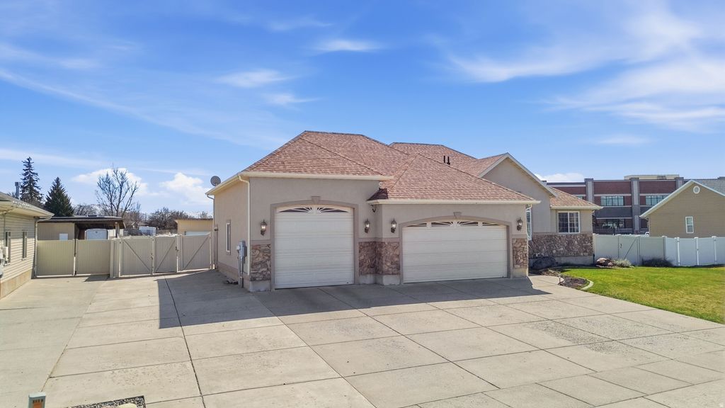 Photo of 860 W 2980 S, Nibley, UT 84321 (MLS # 2144170)