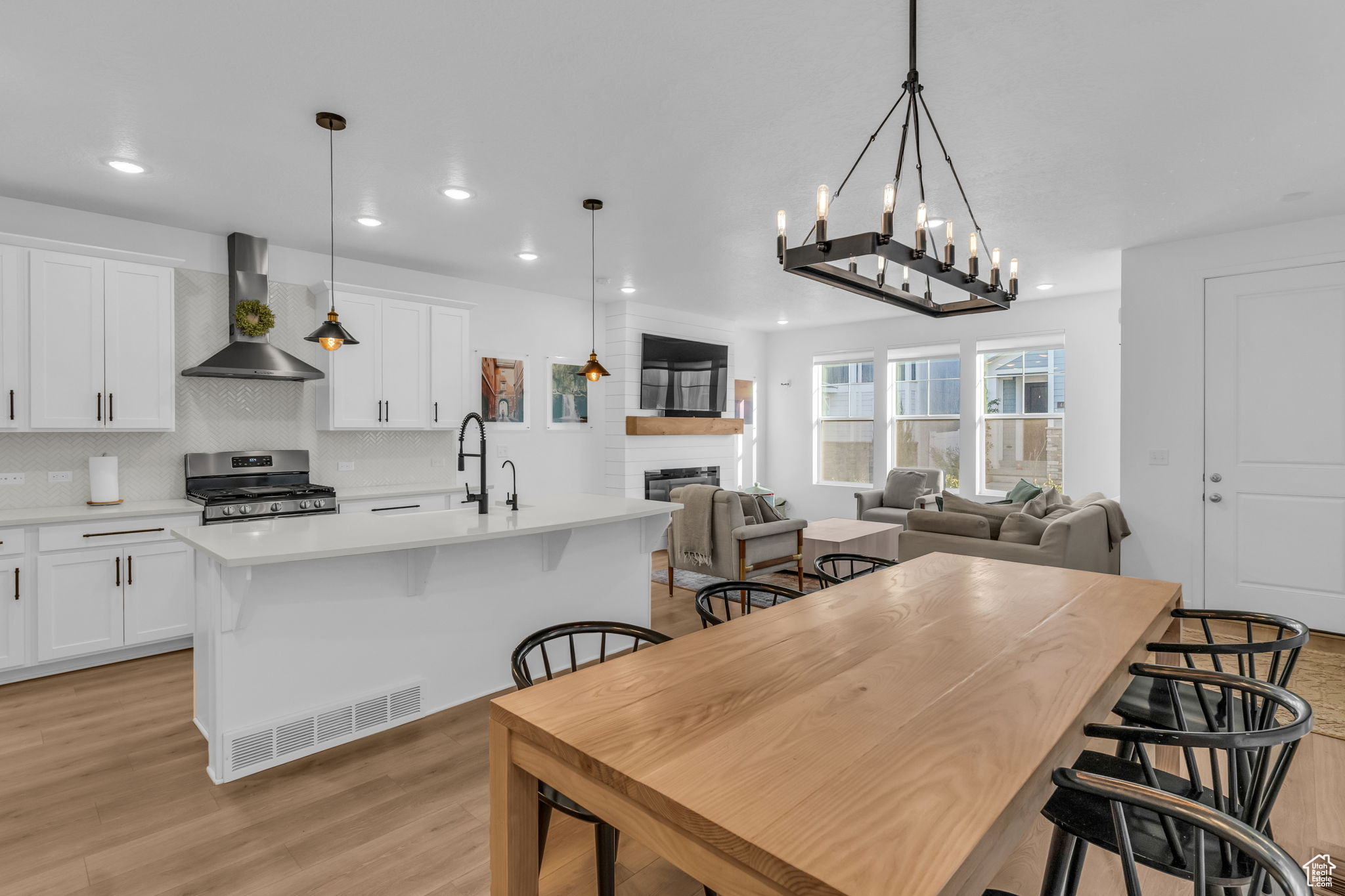 HOLBROOK FARMS PLAT - Residential