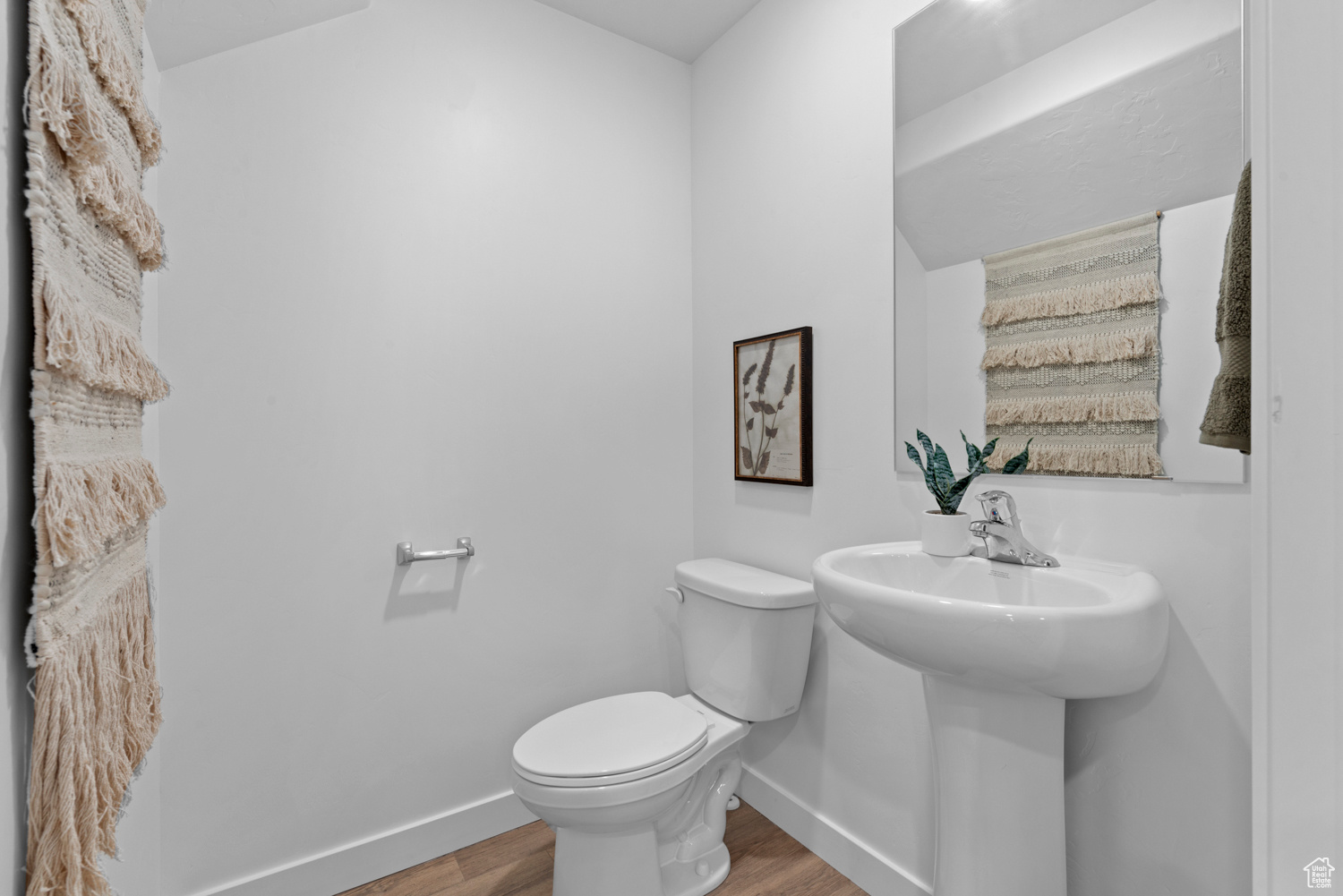 INVERNESS BY D.R. HORTON - Residential