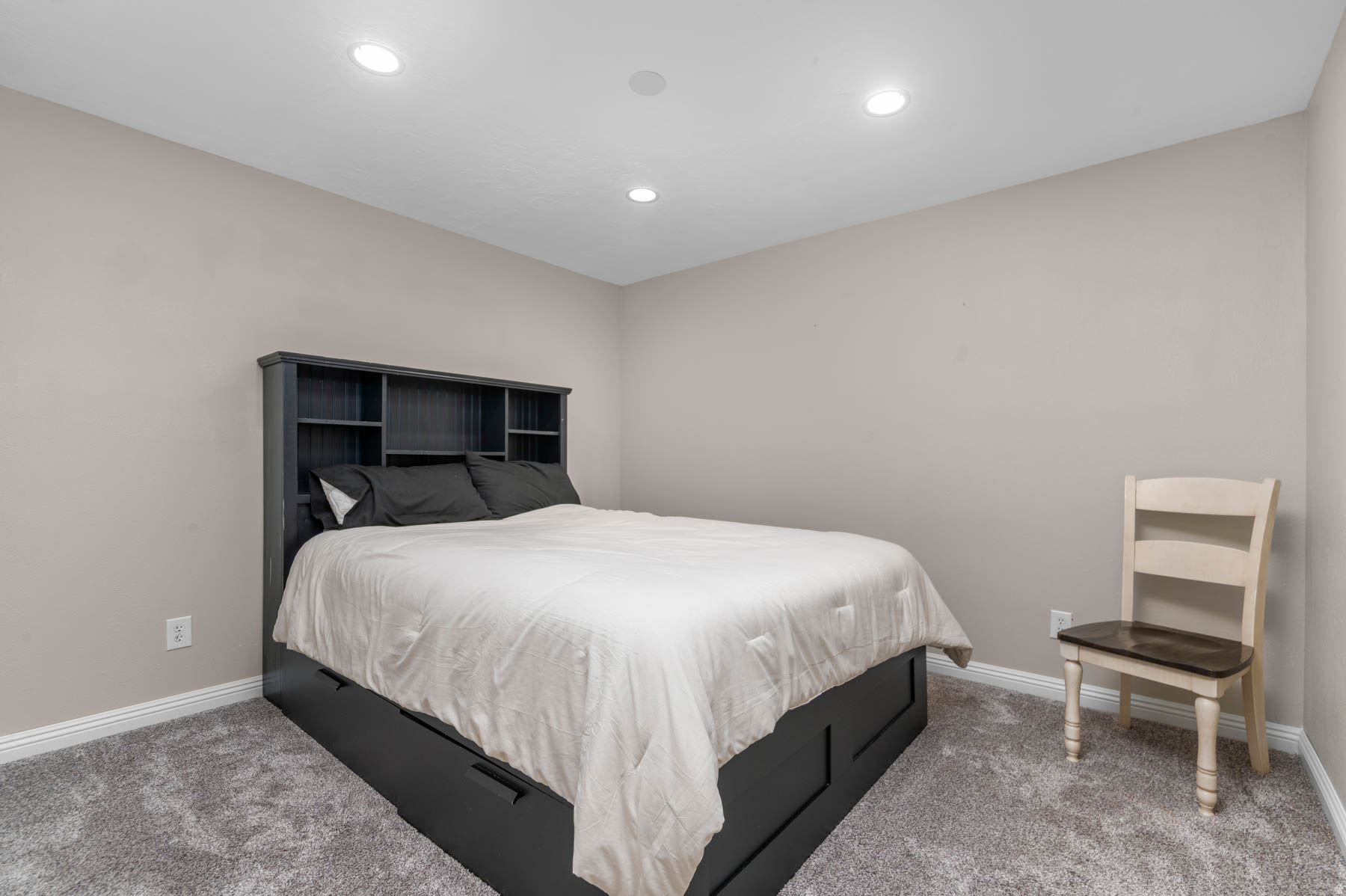 COOPERS HOLLOW - Residential