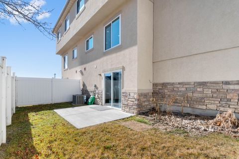 Tiny photo for 414 N 1322 E, Lehi, UT 84043 (MLS # 2135645)