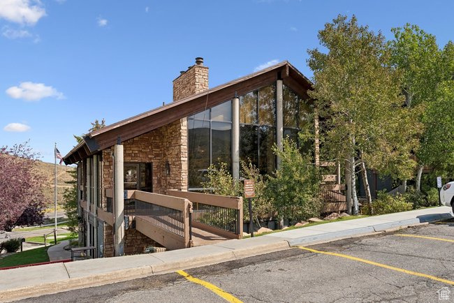 POWDERWOOD AT LANDMARK - Residential
